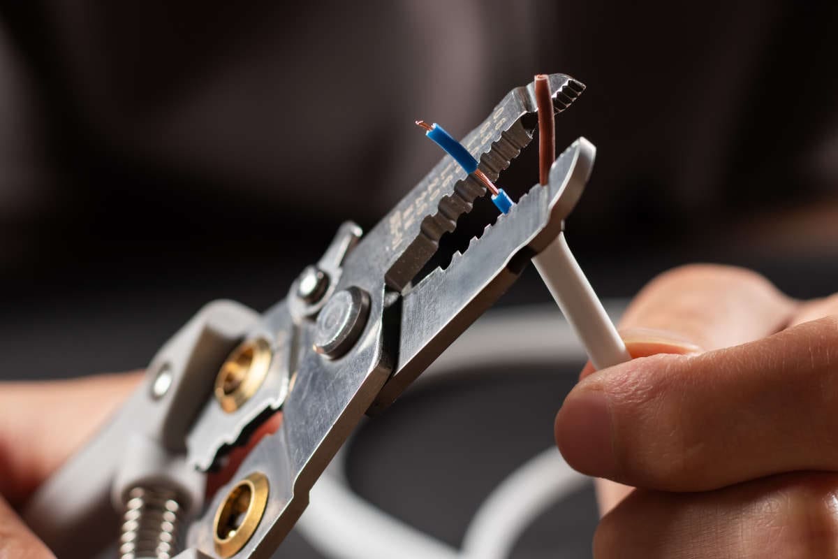 Electrical repair in White Plains, NY. Red Star Electric Corp